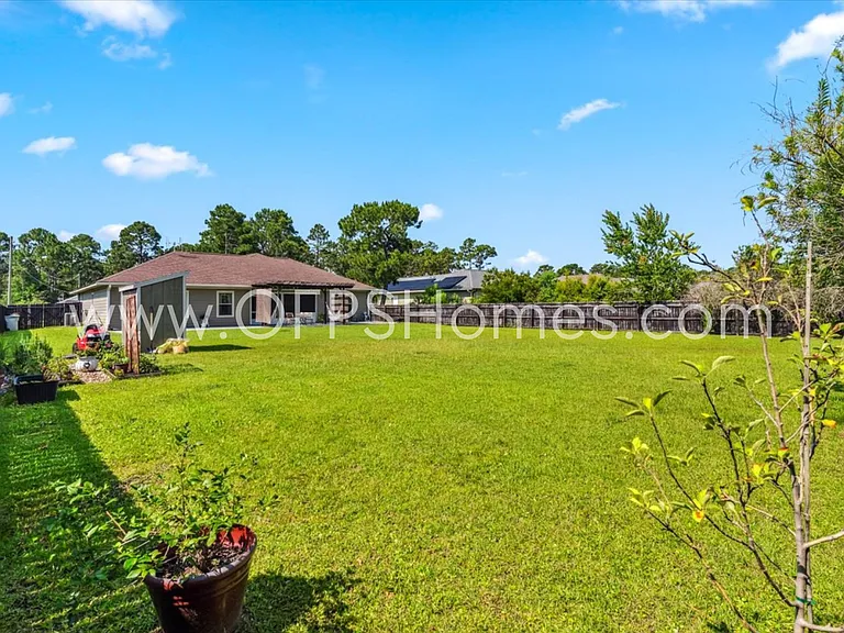 8170 Tavira St — Photo 40