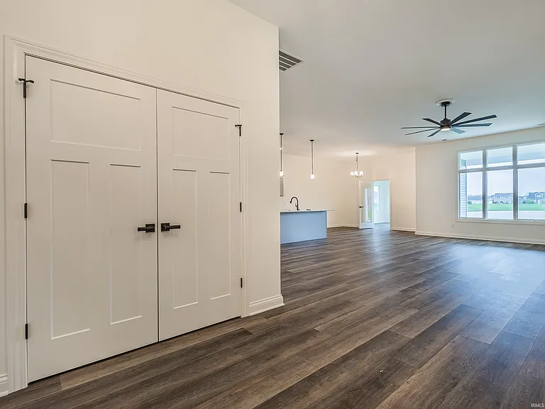 1634 White Fawn Dr — Photo 8