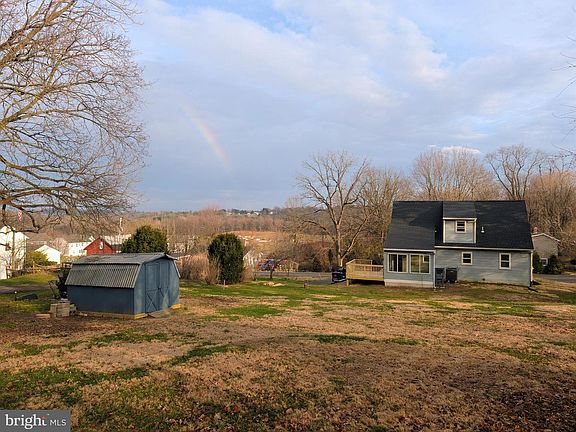 4th image of 520 Pitney Rd