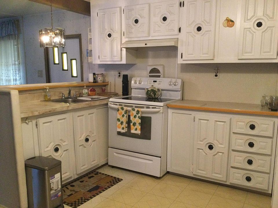 1st image of 74 Mediterranean Boulevard N