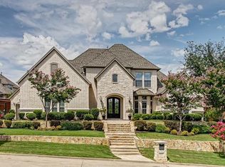 2133 Farrington Ln, Hurst, TX 76054