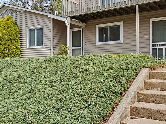 2nd image of 15 Woodstone Dr APT 26