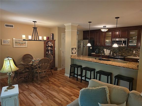 3rd image of 7007 Stefano Dr