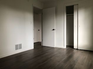 317 Girard Blvd SE APT B, Albuquerque, NM 87106