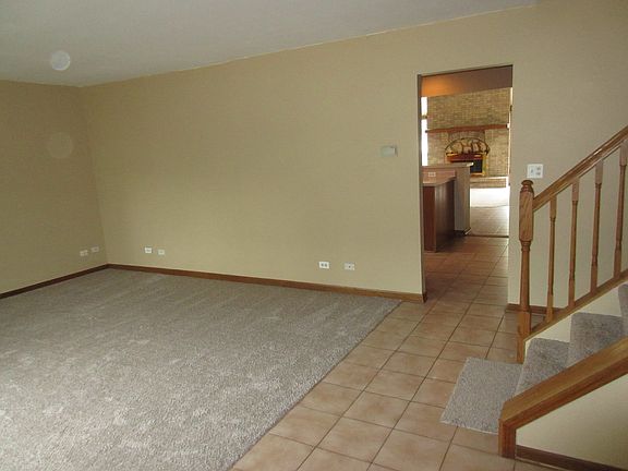 5th image of 7944 Sherwood Cir N