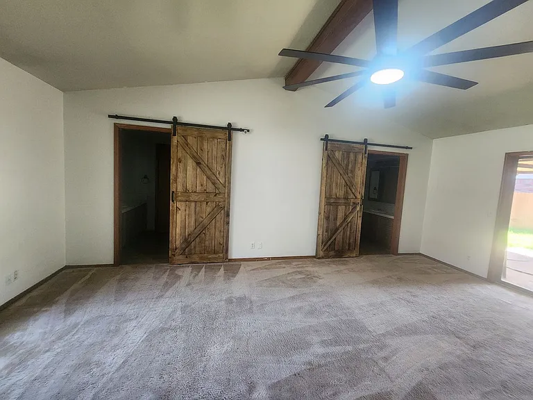 1811 Brookside Dr — Photo 9