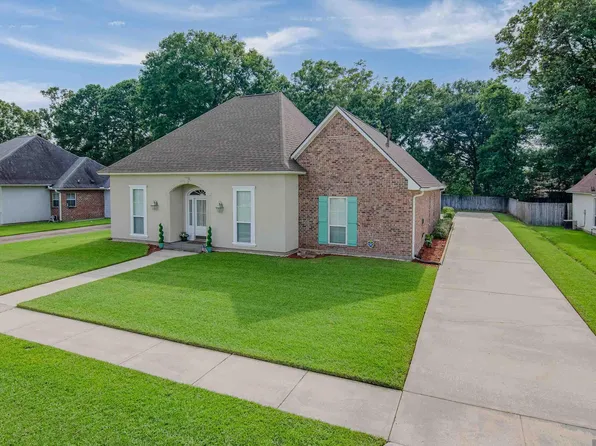 5608 Tennyson Dr, Baton Rouge, LA 70817