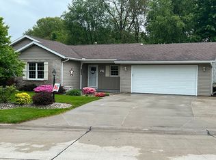 2014 Nathan Ln, Goshen, IN 46528