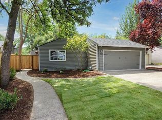 9300 SW Brooks Bend Ln, Portland, OR 97223