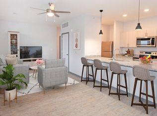 1515 Main St #2216, Indianapolis, IN 46224