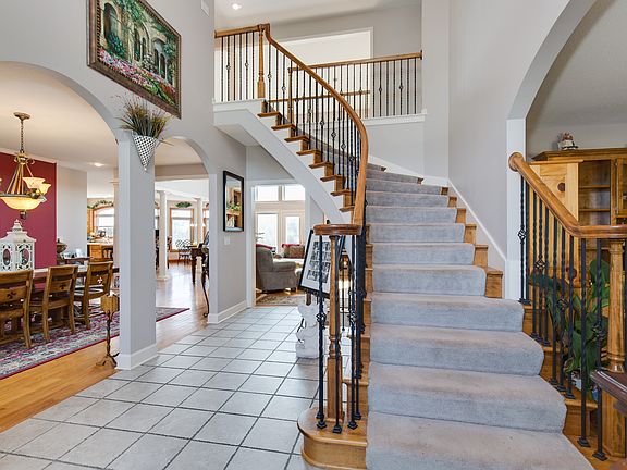 Entry Foyer
