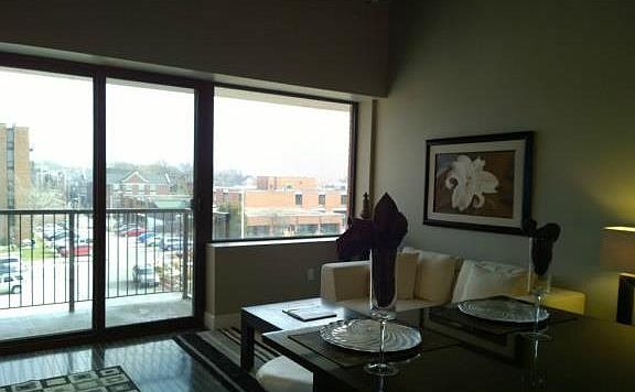 3rd image of 2940 Baltimore Ave #1409