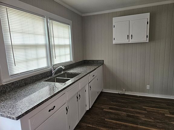 5th image of 2750 Indian Camp Rd