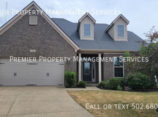 16901 Carabiner Ct, Louisville, KY 40245