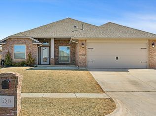 2517 Snapper Ln, Midwest City, OK 73130