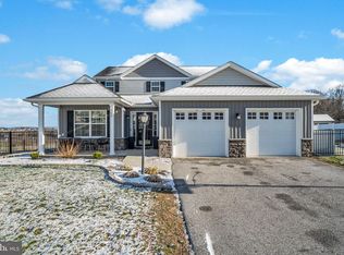 100 Eagle Rd, Dillsburg, PA 17019