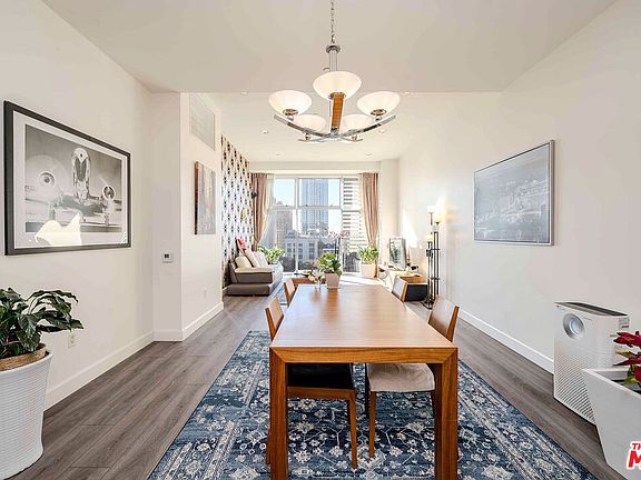 2nd image of 3223 W 6th St Unit 906