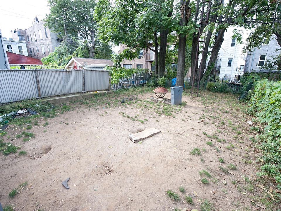 1st image of 2307 38th St