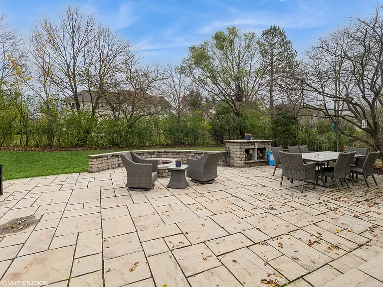 445 Blue Ash Dr — Photo 20