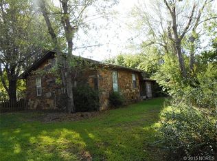 89 Mockingbird Dr, Eufaula, OK 74432