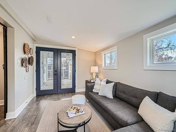 5th image of 423 Knox Court