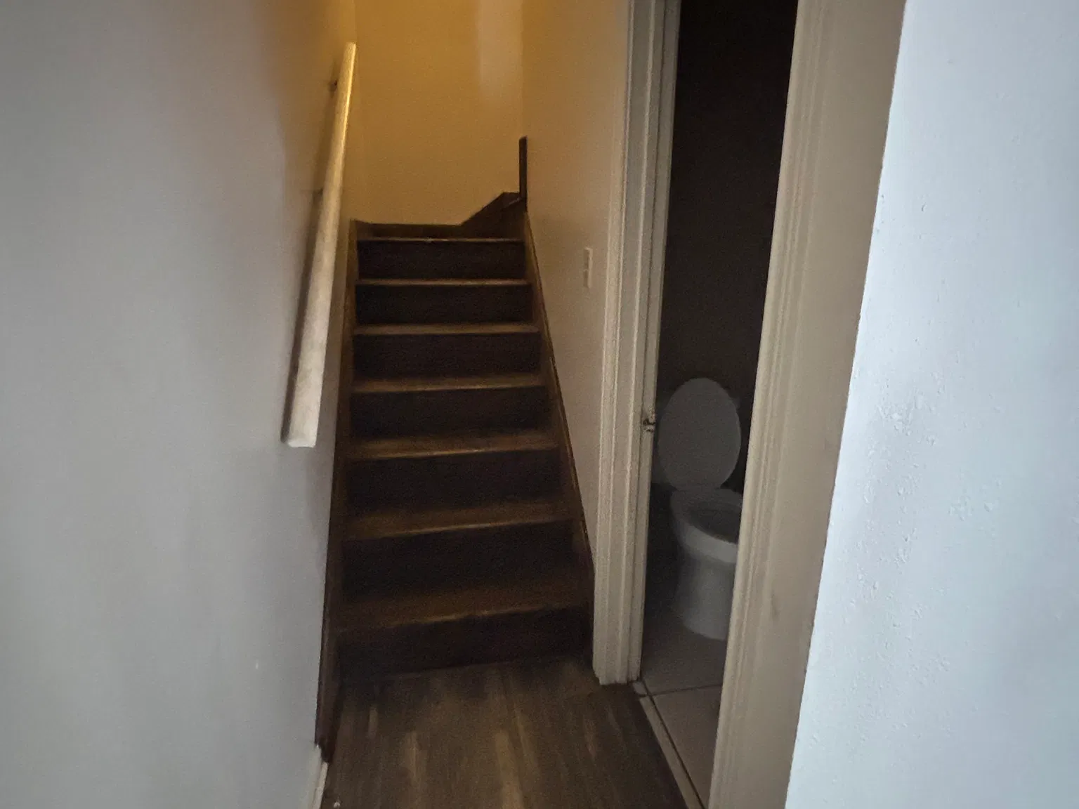 2 bed, 2.5 bath, 1193 sqft, $850 — Photo 4