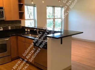 1011 4th St SE APT 201, Minneapolis, MN 55414