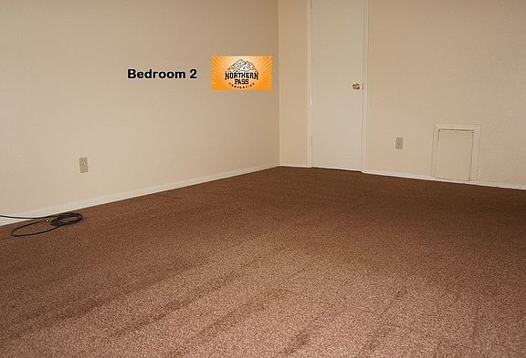 3rd image of 6701 Escondido Dr