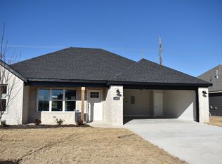 2003 E Endura Park Dr, Siloam Springs, AR 72761