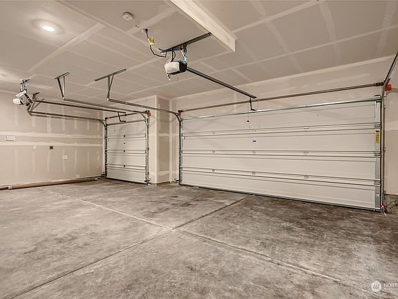 4th image of 19813 134th Avenue Ct E #174
