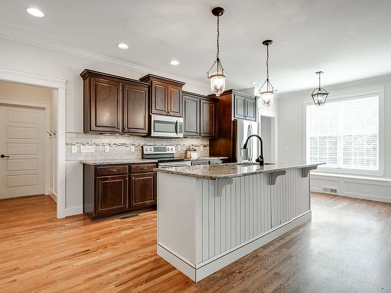 8885 McKenzie Farm Dr — Photo 15
