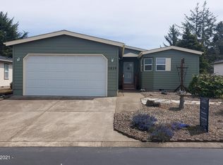 3829 Summit Ridge Cir, Depoe Bay, OR 97341