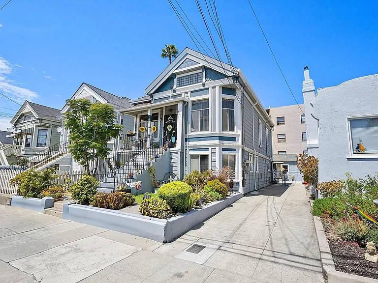 531 Taylor Ave — Photo 2