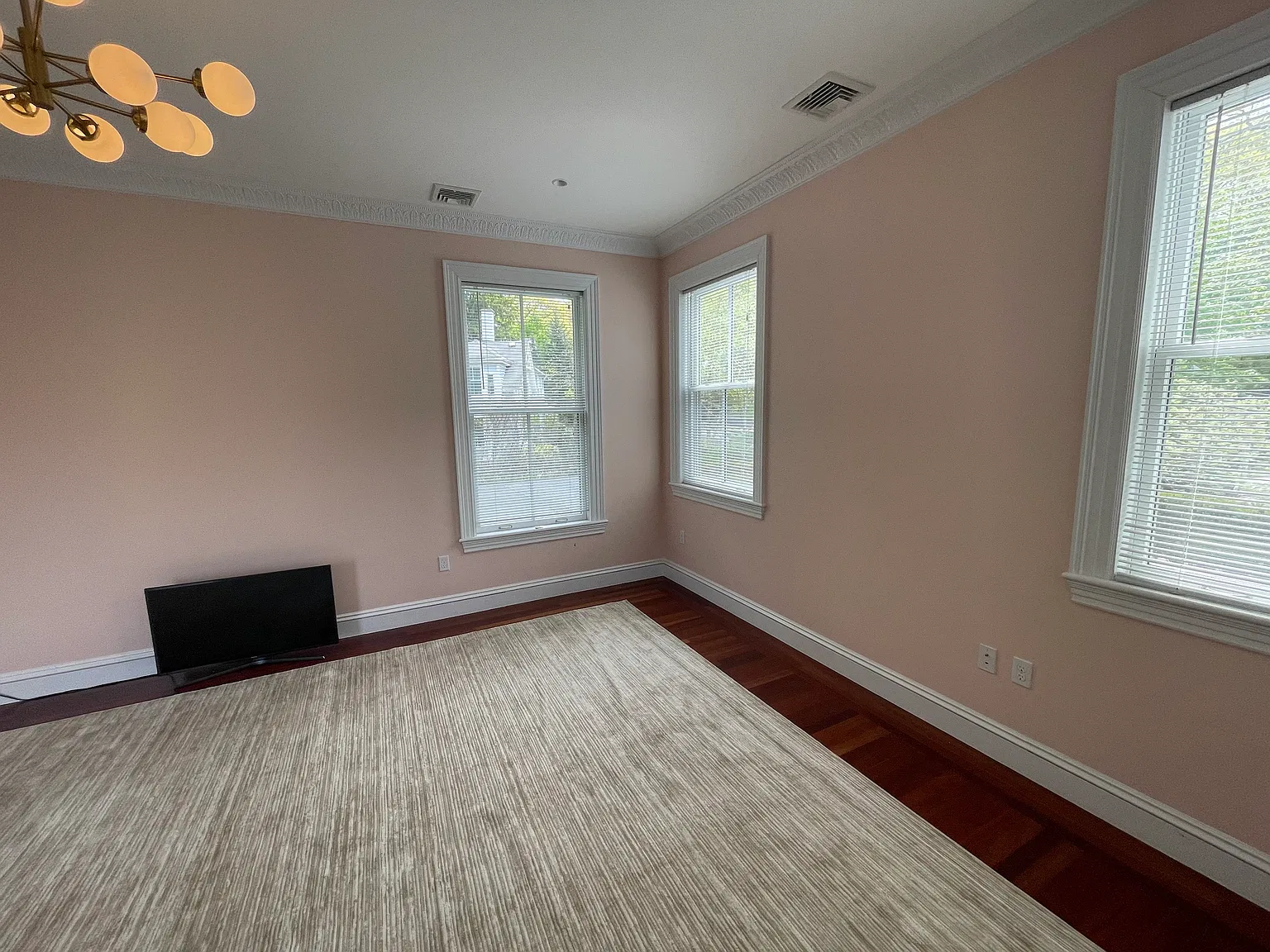 Walnut St, Newtonville — Photo 4