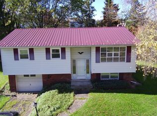 33 Thomas Dr, Tunkhannock, PA 18657
