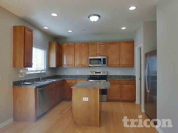 5th image of 4620 Van Leer Ct