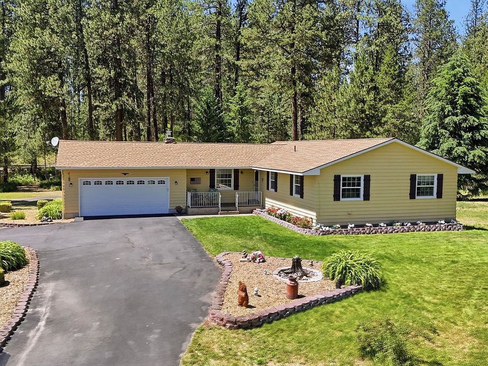 1st image of 28205 Bear Lake Rd