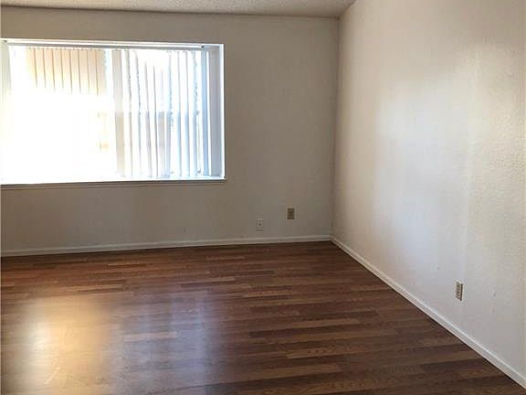 5th image of 1764 Marlys Larson St
