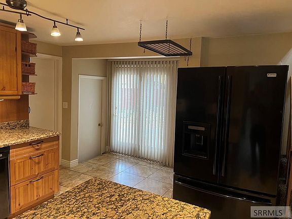 4th image of 326 N Ridge Ave