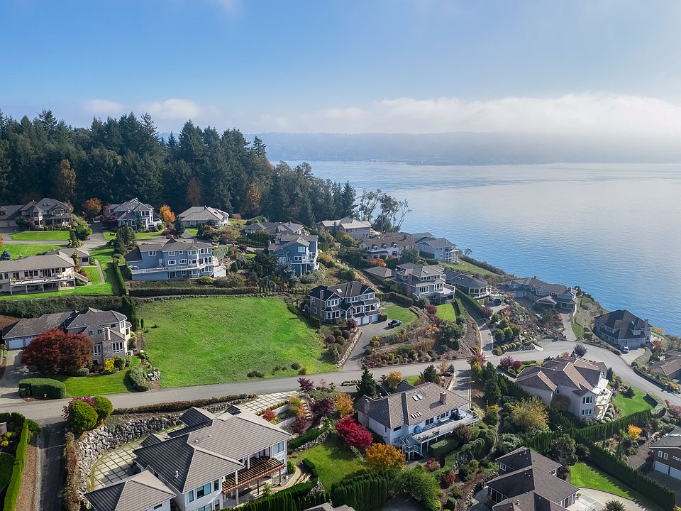 1st image of 21 35th Ave NW