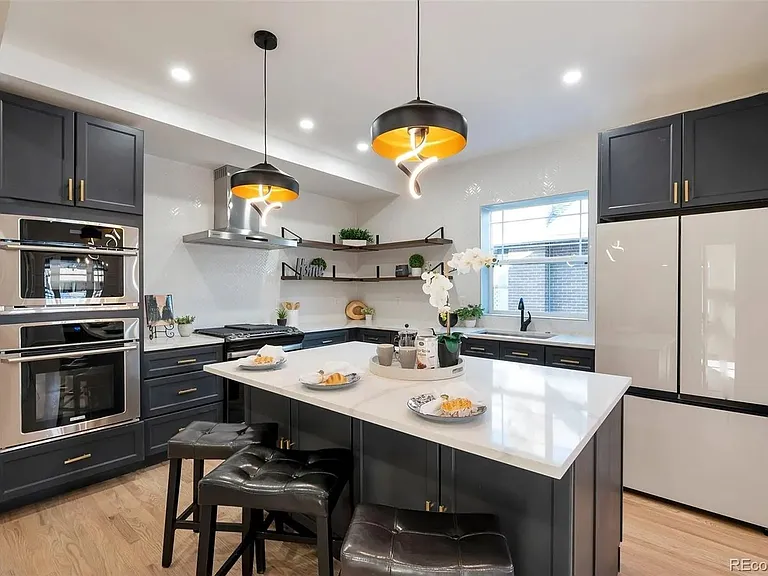 1417 Monroe St #BARCELONA — Photo 3