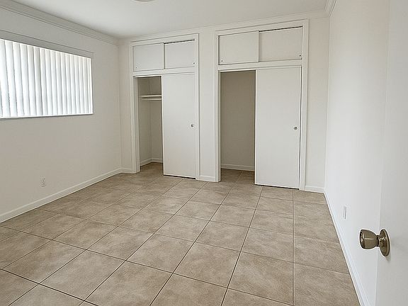 3rd image of 3808 Polk St