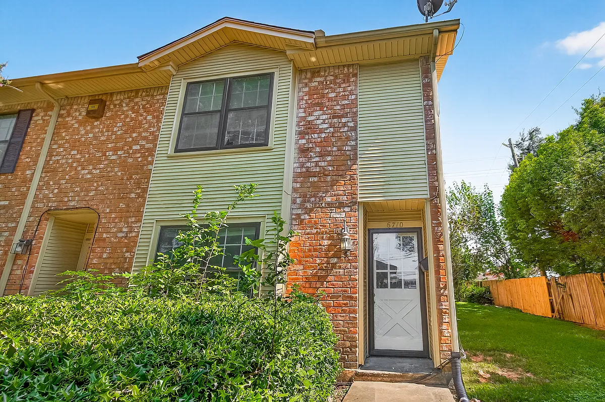 Building Photo - 6710 Biggs Ct