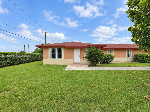 10530 SW 183rd St, Miami, FL 33157