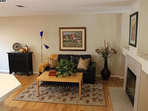 5th image of 4553 Mangrove Dr