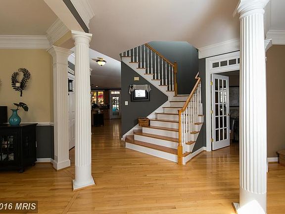 5th image of 817 Still Creek Ln