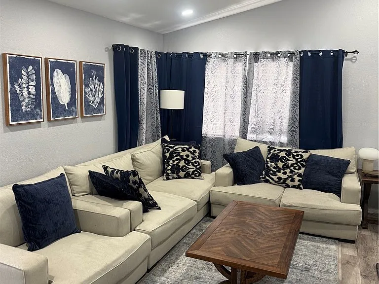 24157 Fawn St — Photo 3