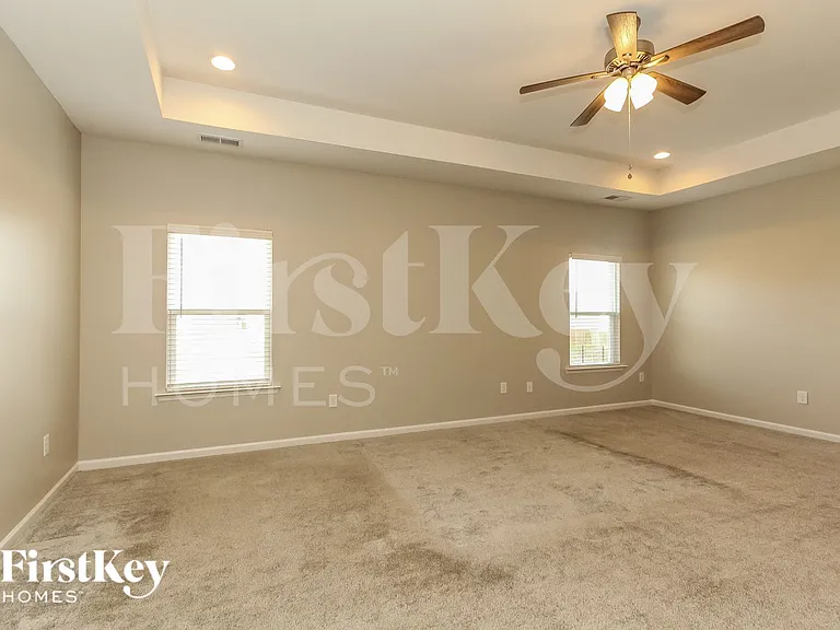 100 Bristleback Ct — Photo 9