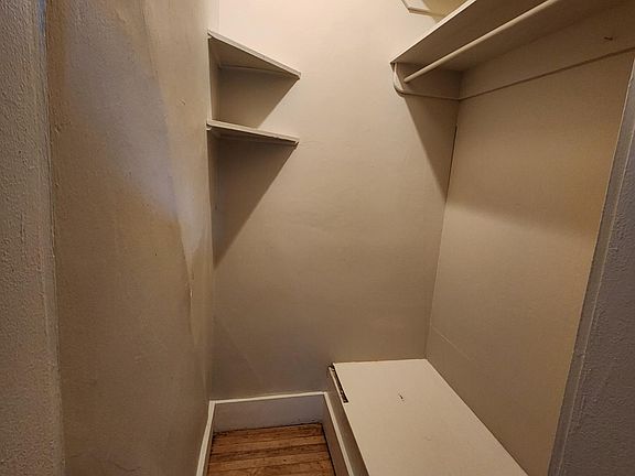 Shared walk-in Closet