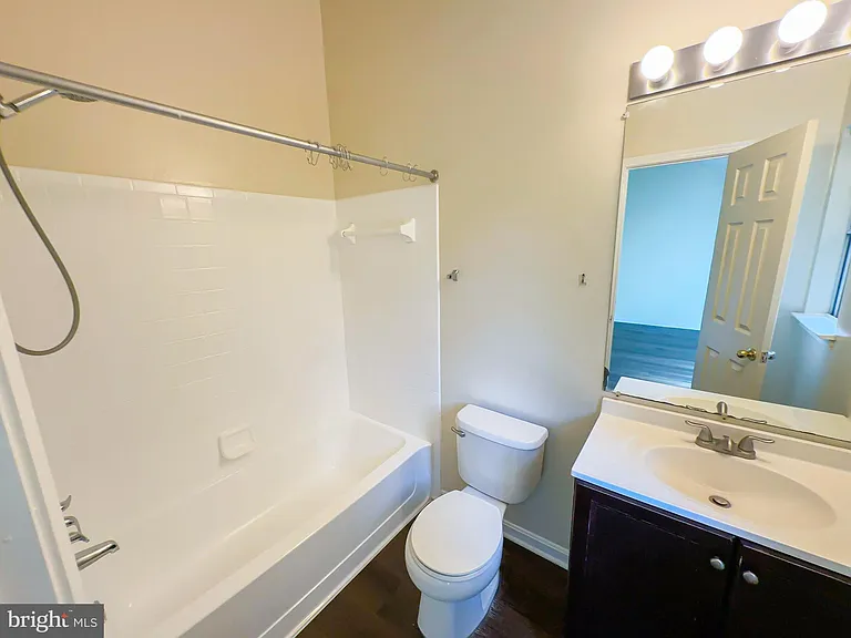 7218 Mahogany Dr #4 — Photo 11